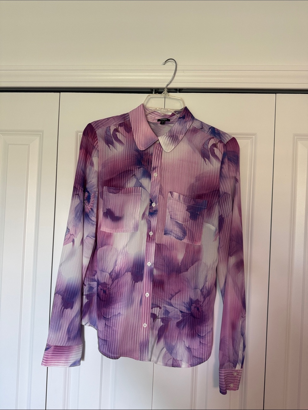 Express porofino button down shirt women’s small